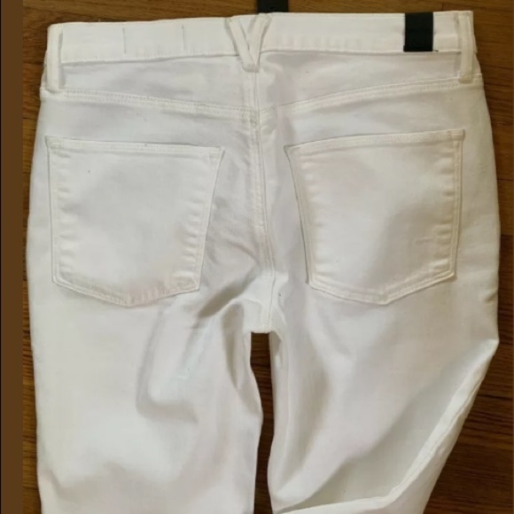VINCE -NWT Mason Relaxed Fit Jeans - Optic White - Picture 5 of 6